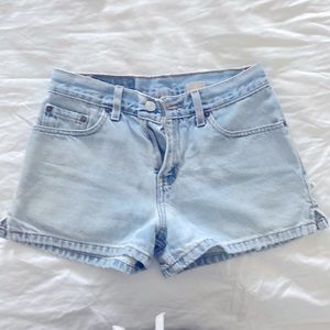 LEVI’S Denim Shorts